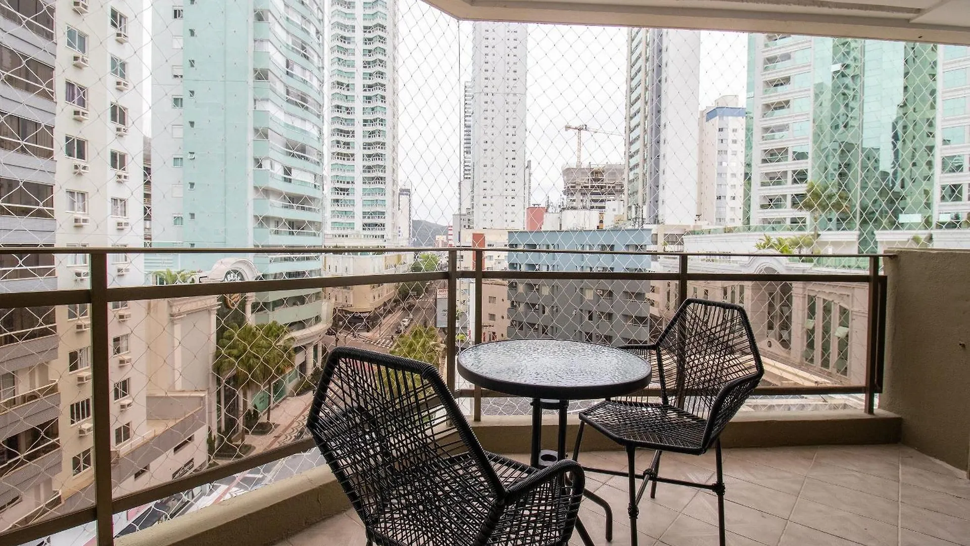Rut23 - Quadra Mar, 4 Dorm, Sacada, Tv'S Smart Apartment Balneario Camboriu 0*,  Brazil