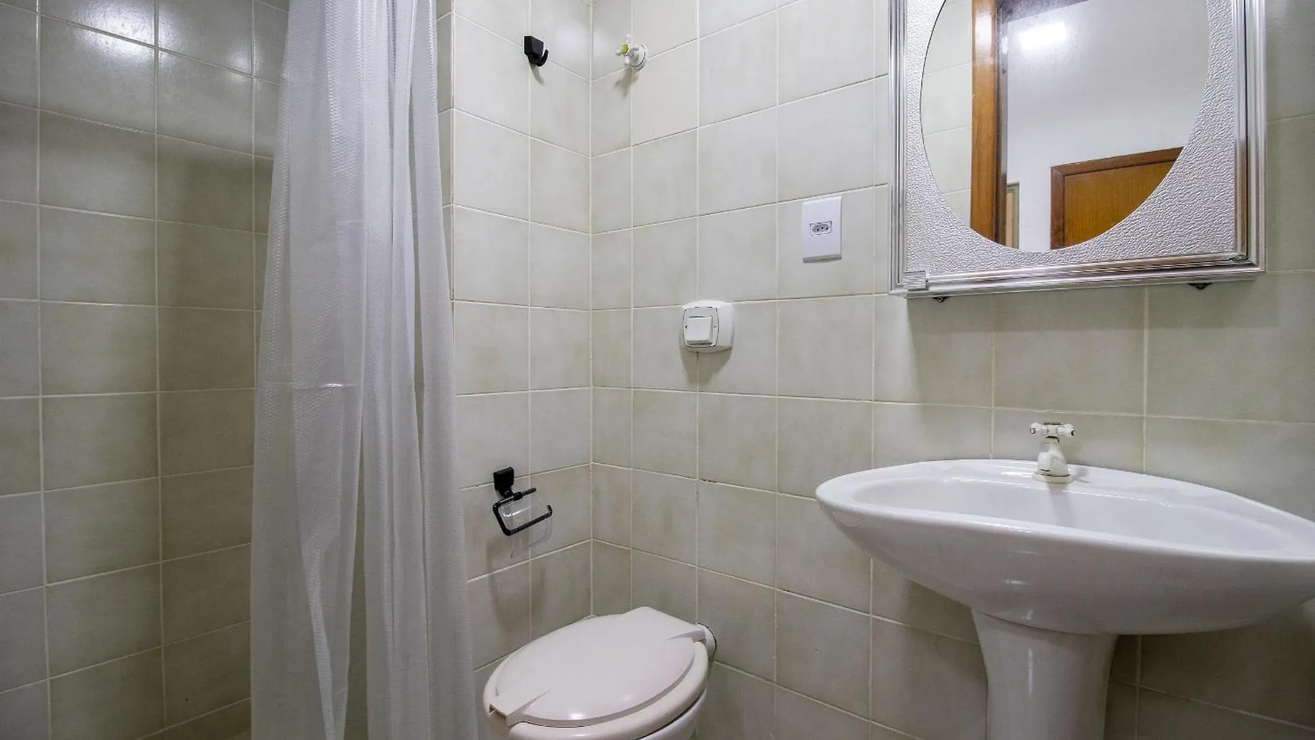 Rut23 - Quadra Mar, 4 Dorm, Sacada, Tv'S Smart Apartment Balneario Camboriu 0*,  Brazil