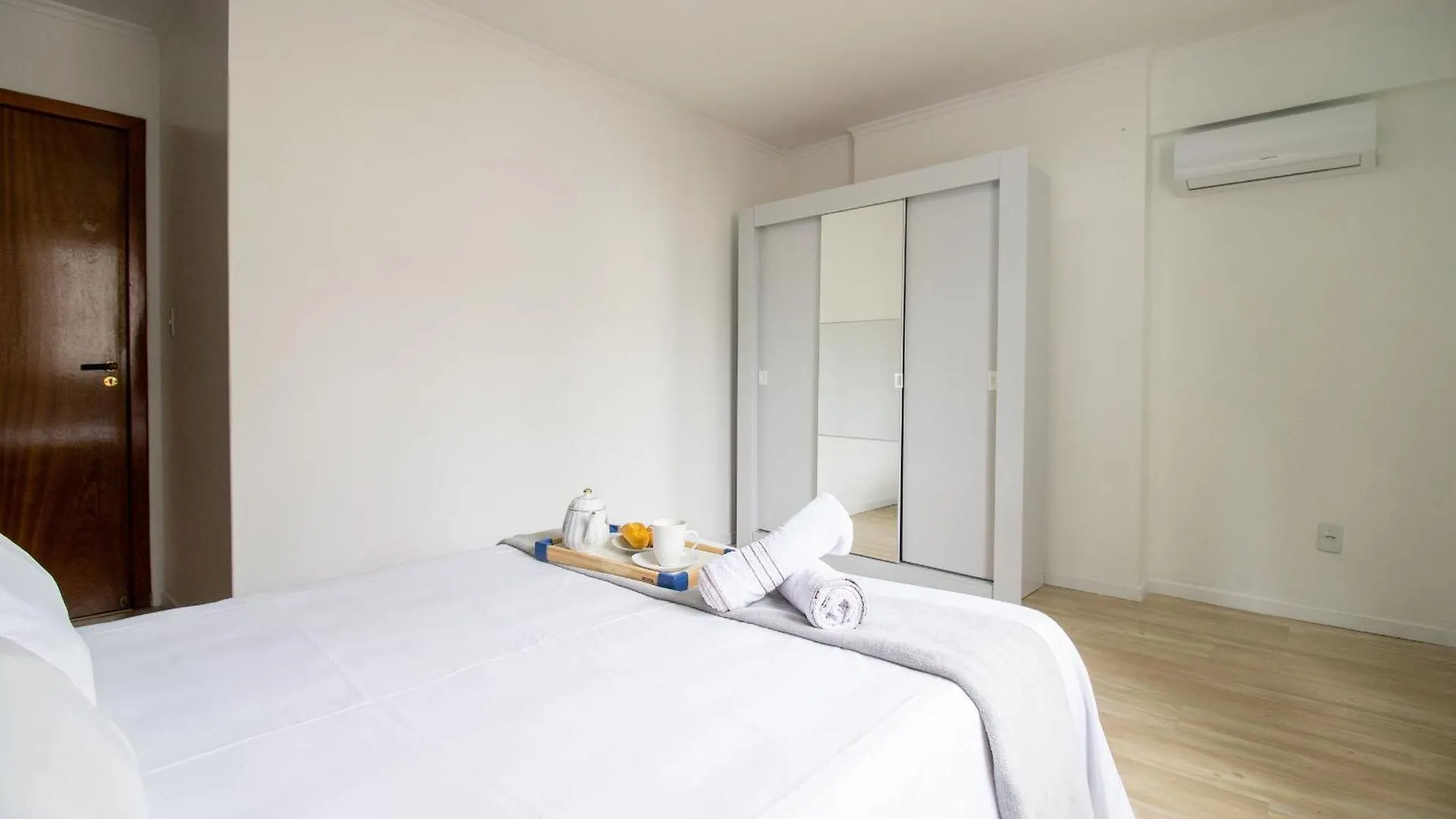Rut23 - Quadra Mar, 4 Dorm, Sacada, Tv'S Smart Apartment Balneario Camboriu 0*,