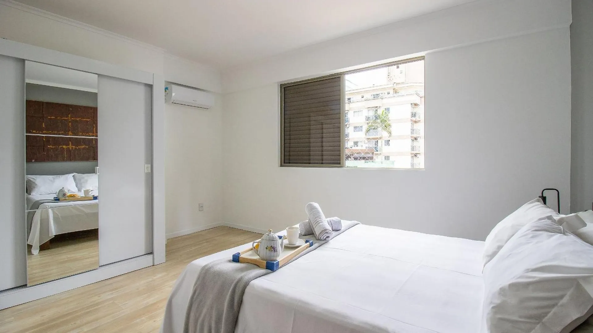 Rut23 - Quadra Mar, 4 Dorm, Sacada, Tv'S Smart Apartment Balneario Camboriu 0*,  Brazil